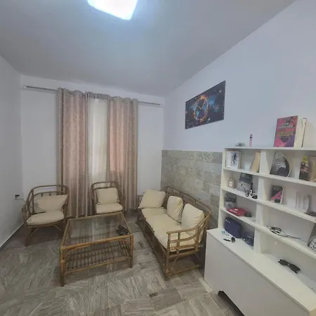 Crossroadshostel Hostel